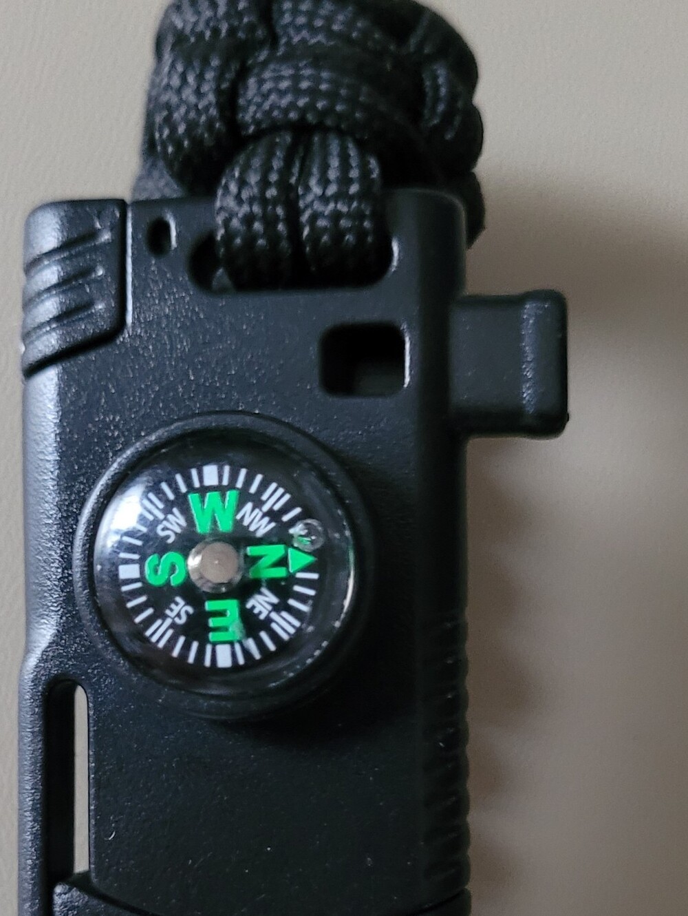 Black Paracord Survival Bracelet with Compass - Picture 8 of 8
